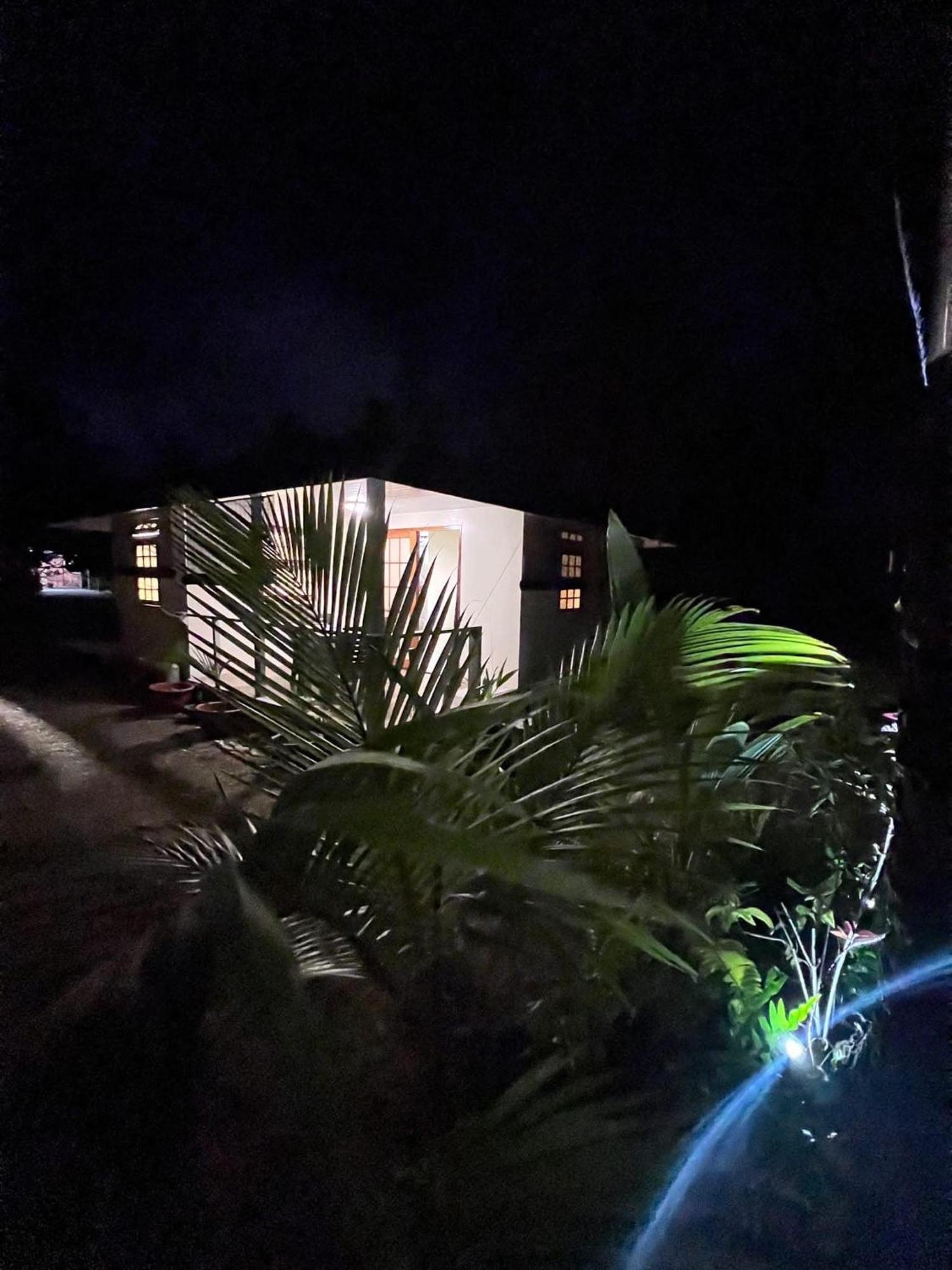 Rangiroa Guest Paradise Avatoru Exterior photo